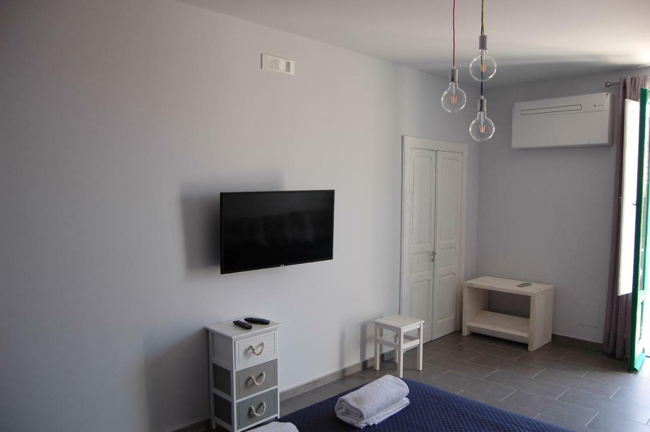 B&B Casa Valentone 卡梅罗塔的码头 外观 照片